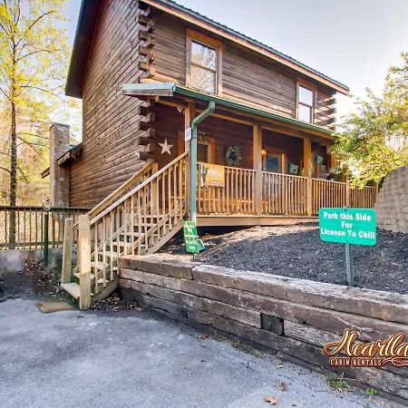 Villa License To Chill Pigeon Forge Esterno foto